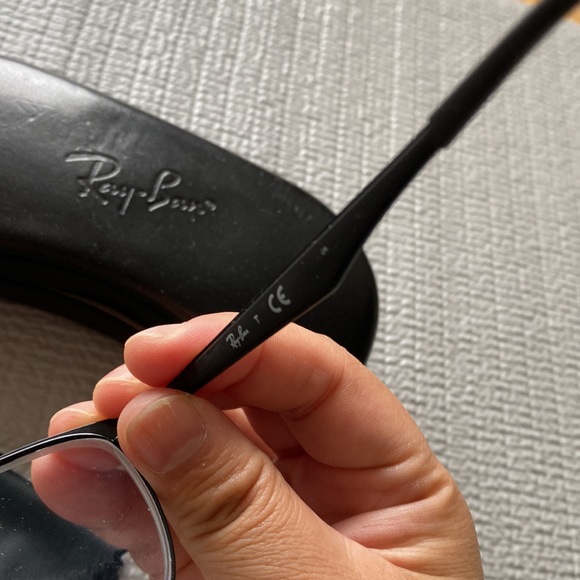 Ray Ban glasses set - Picture 5 of 7